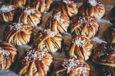 lieselotte_van_der_meijs-cinnamon_buns-8105.jpg
