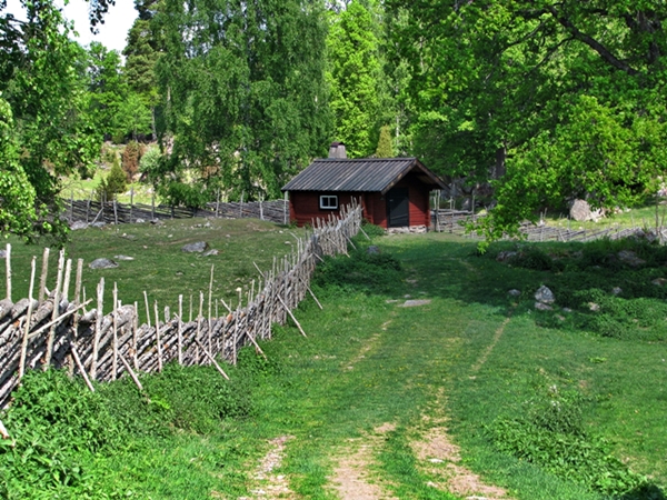 Stensjö By die letzte von fuenf Schmieden.JPG